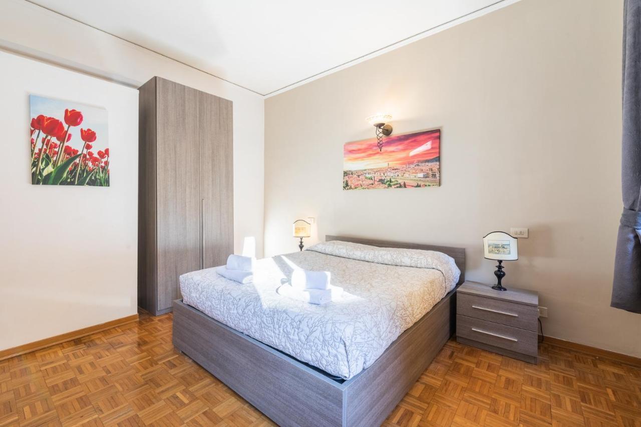 Firenze Rentals Ponte Vecchio Flat ภายนอก รูปภาพ